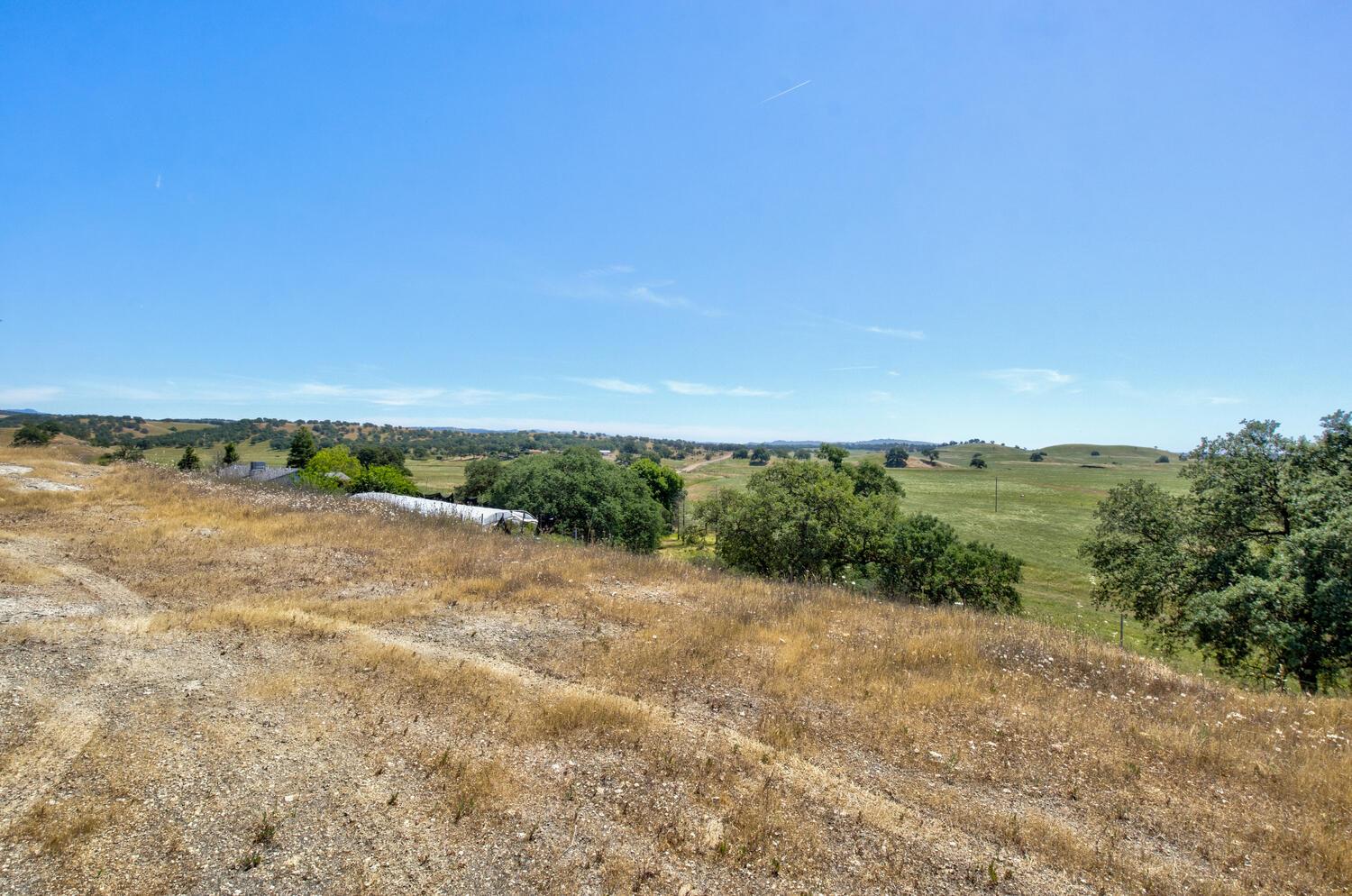 27900 Cooperstown Rd, La Grange, CA 95329