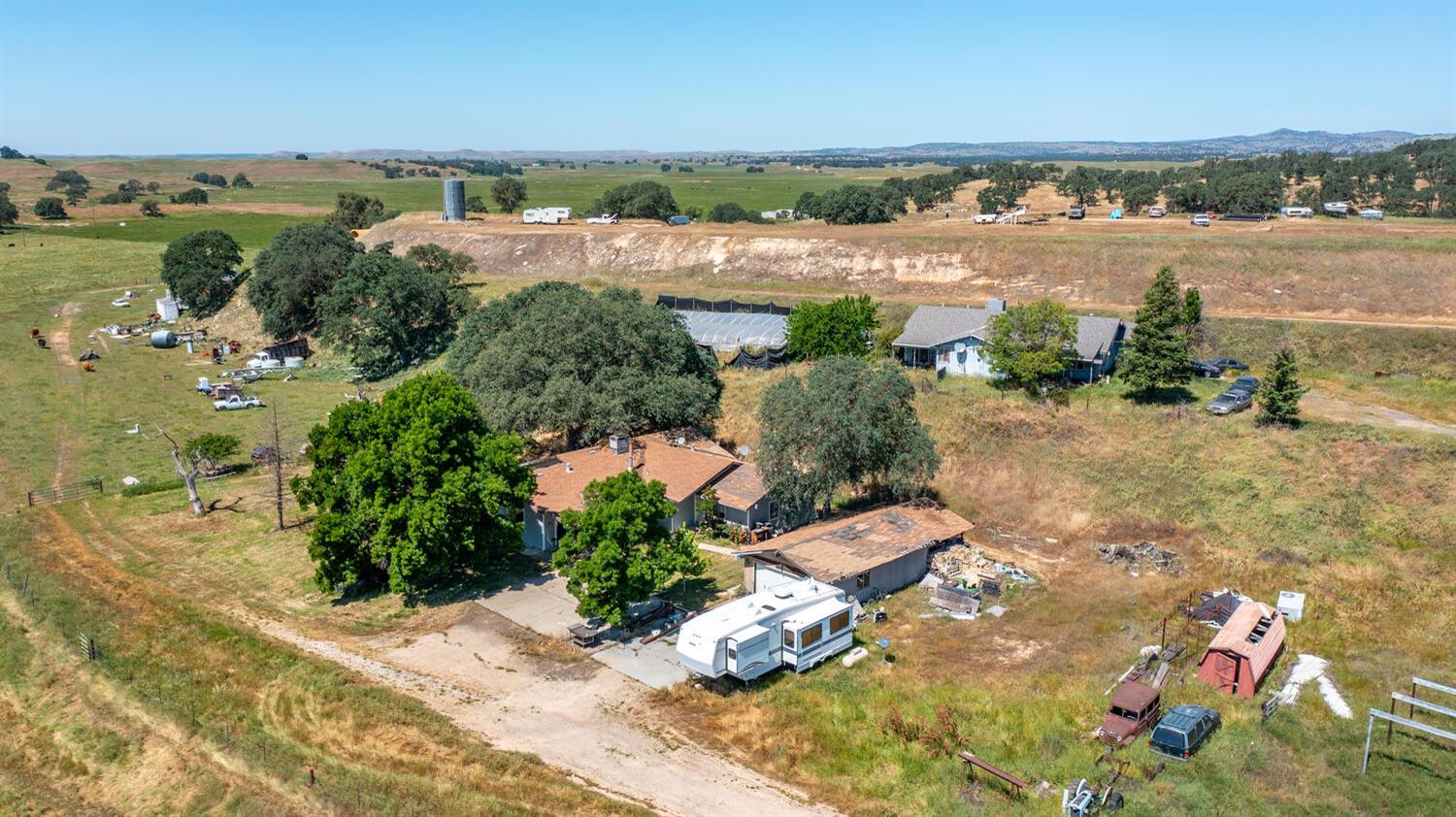 27900 Cooperstown Rd, La Grange, CA 95329