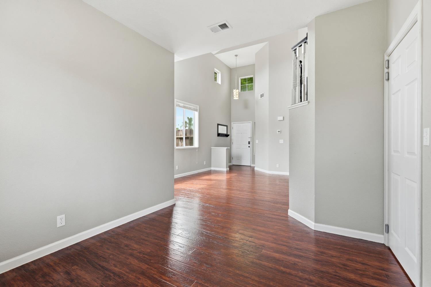 504 Van Dyken Way, Ripon, CA 95366