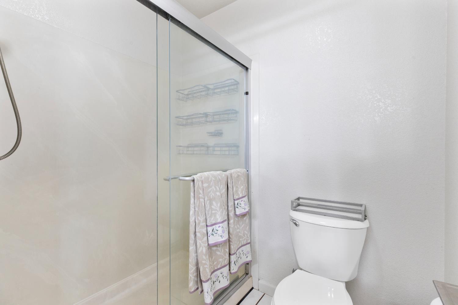 504 Van Dyken Way, Ripon, CA 95366