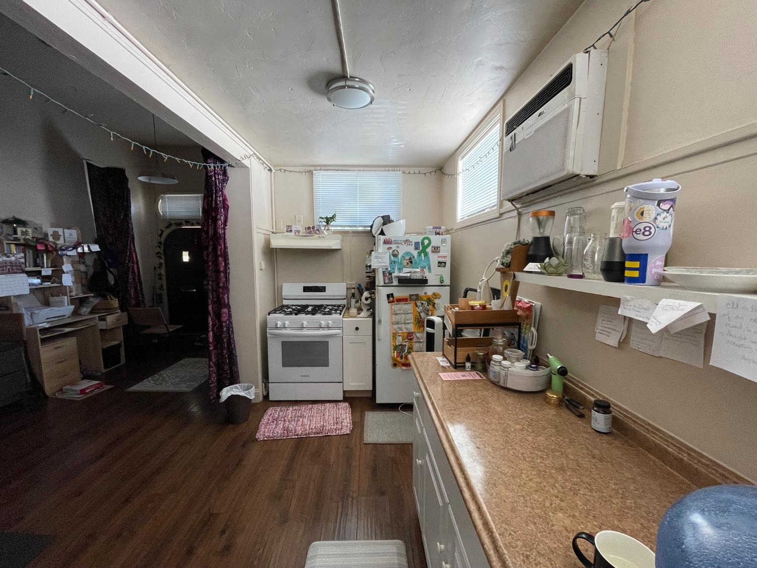 512 12th St, Modesto, CA 95354