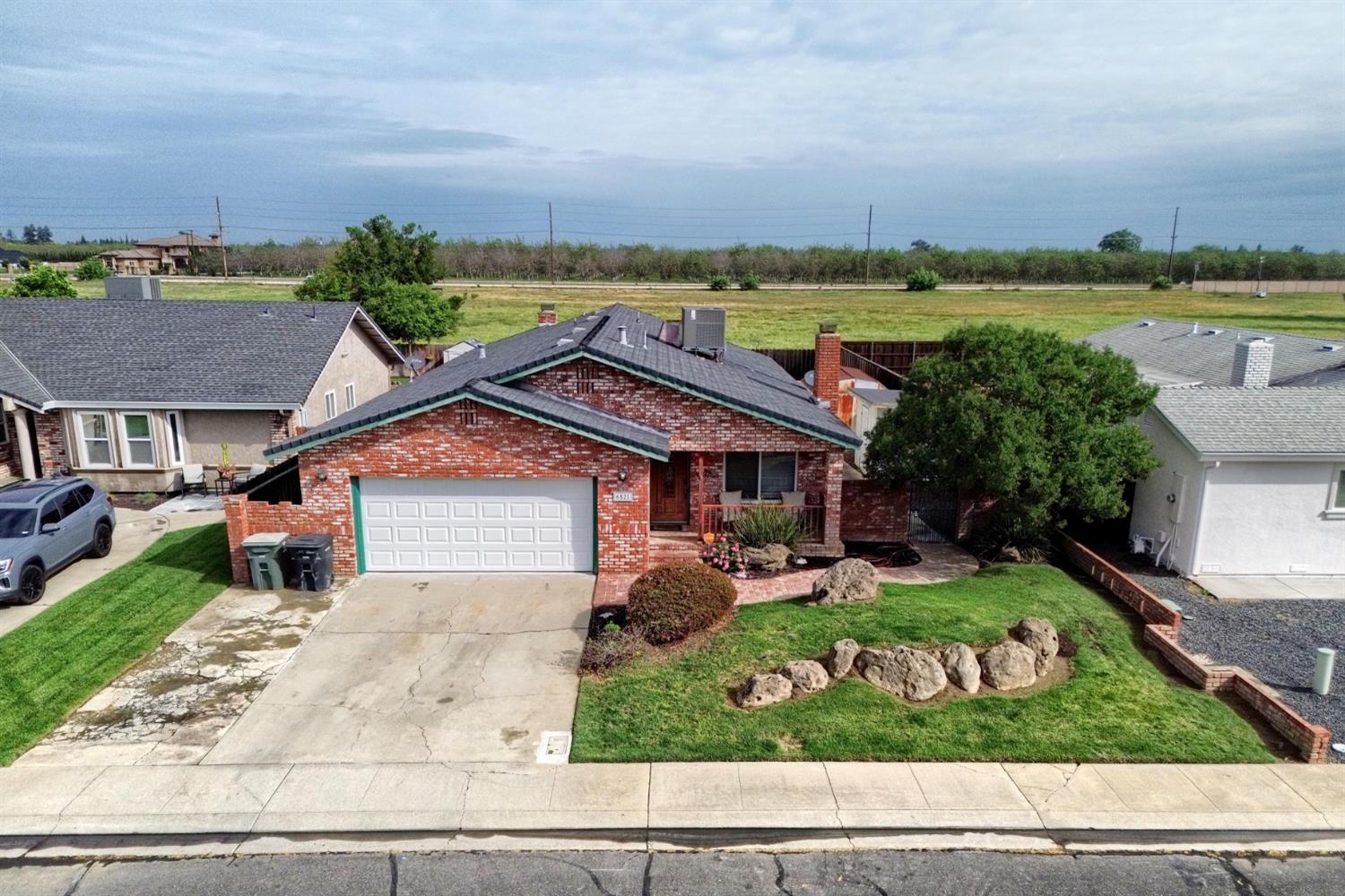 6521 Narcisco Way, Hughson, CA 95326