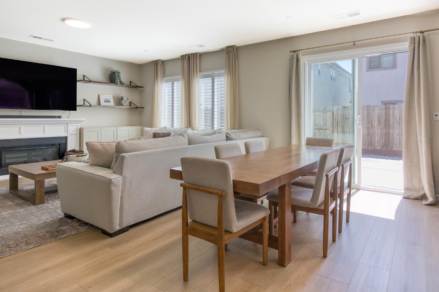 1508 Founders Point Dr, Modesto, CA 95356