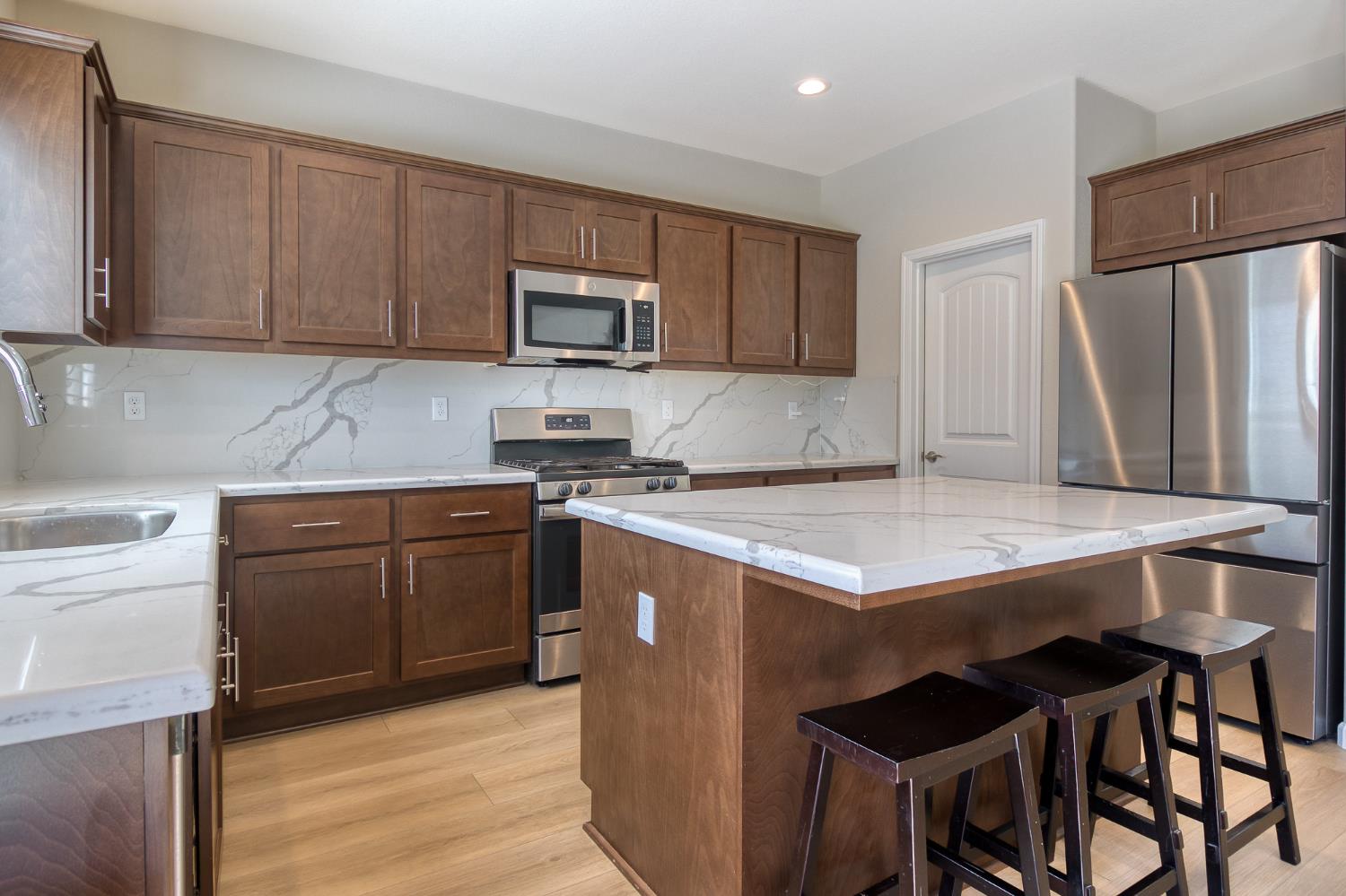 1508 Founders Point Dr, Modesto, CA 95356