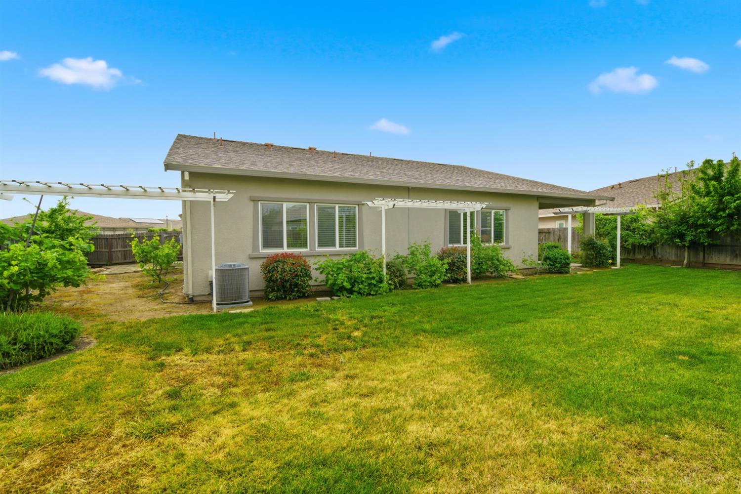 2687 Taft Ave, Manteca, CA 95337