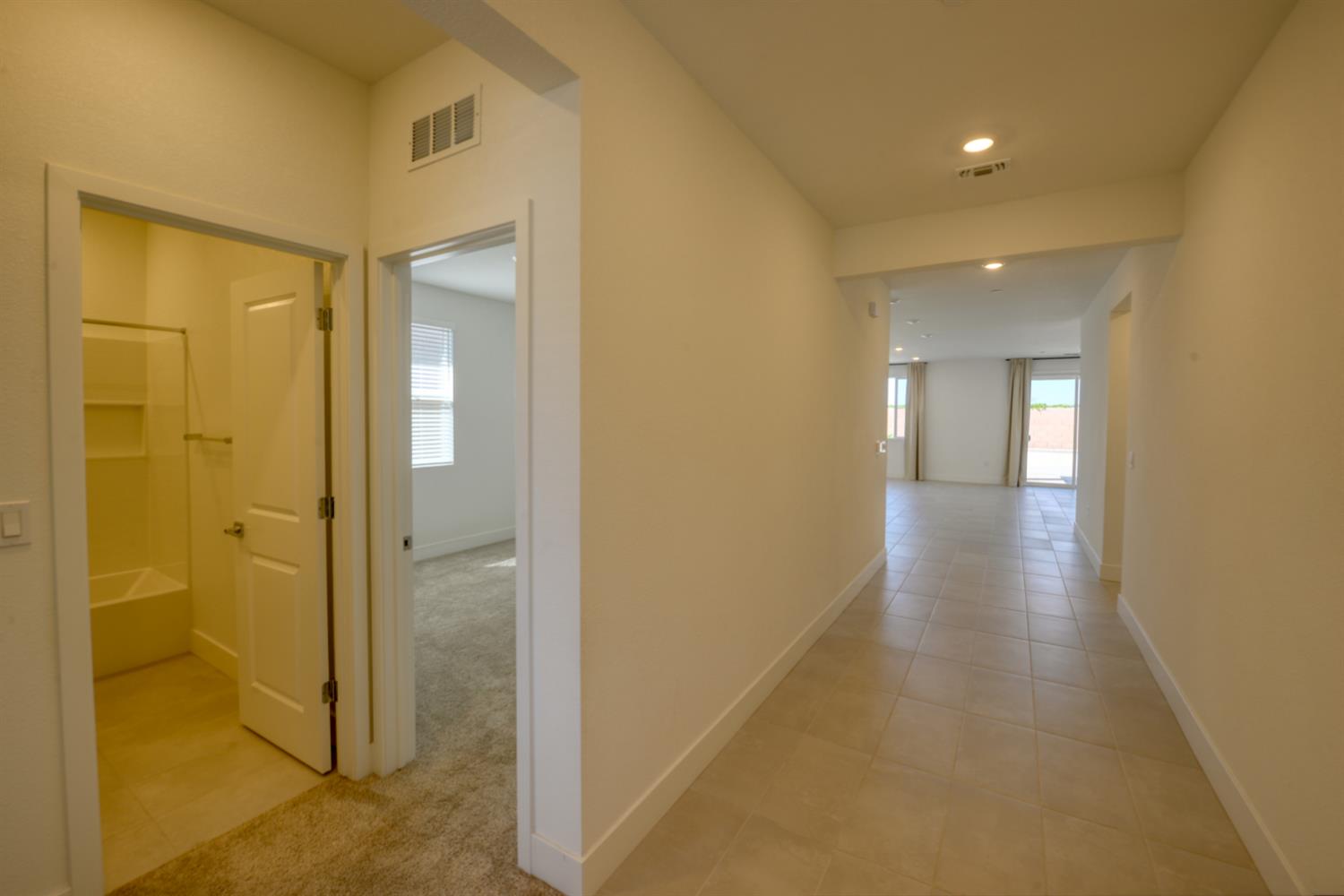 2109 Blossom Ranch, Patterson, CA 95363