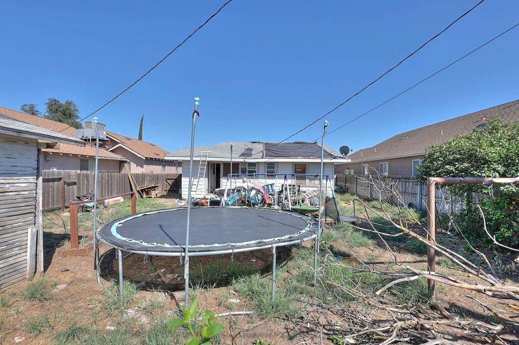 2119 Charles St, Hughson, CA 95326