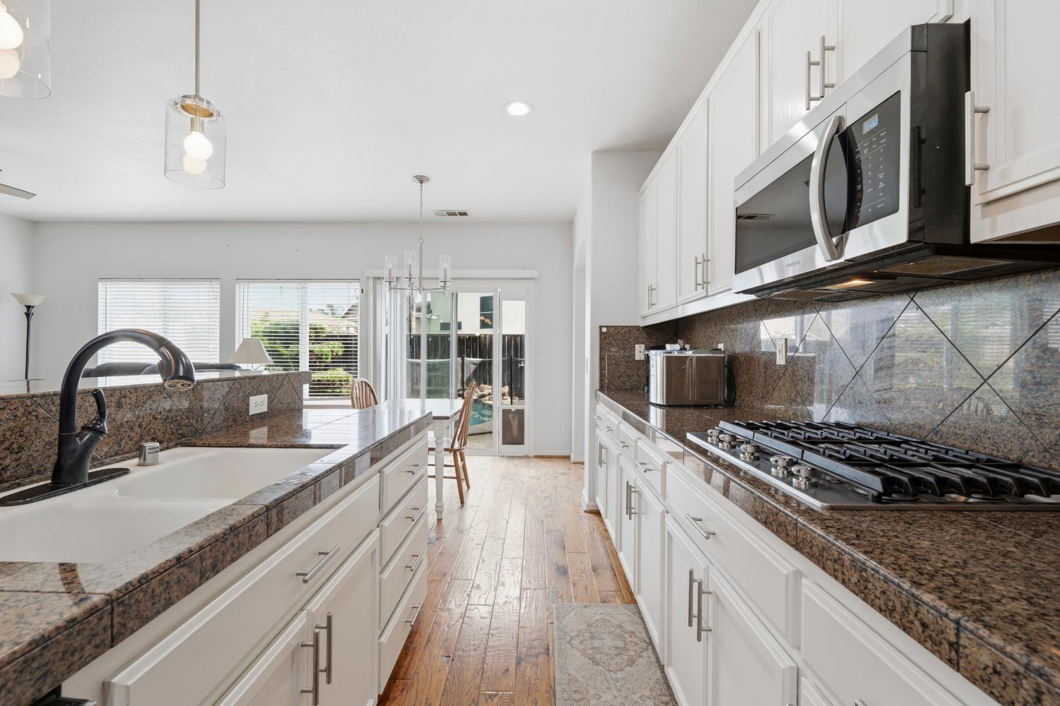 5310 Homewood Way, Riverbank, CA 95367