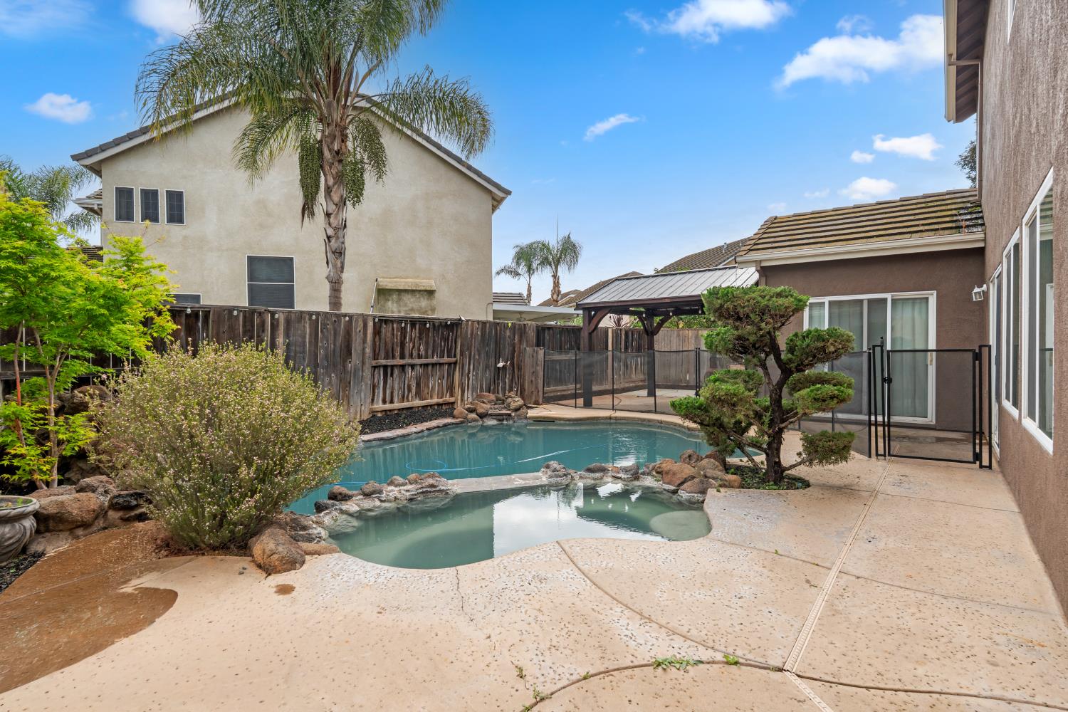 5310 Homewood Way, Riverbank, CA 95367