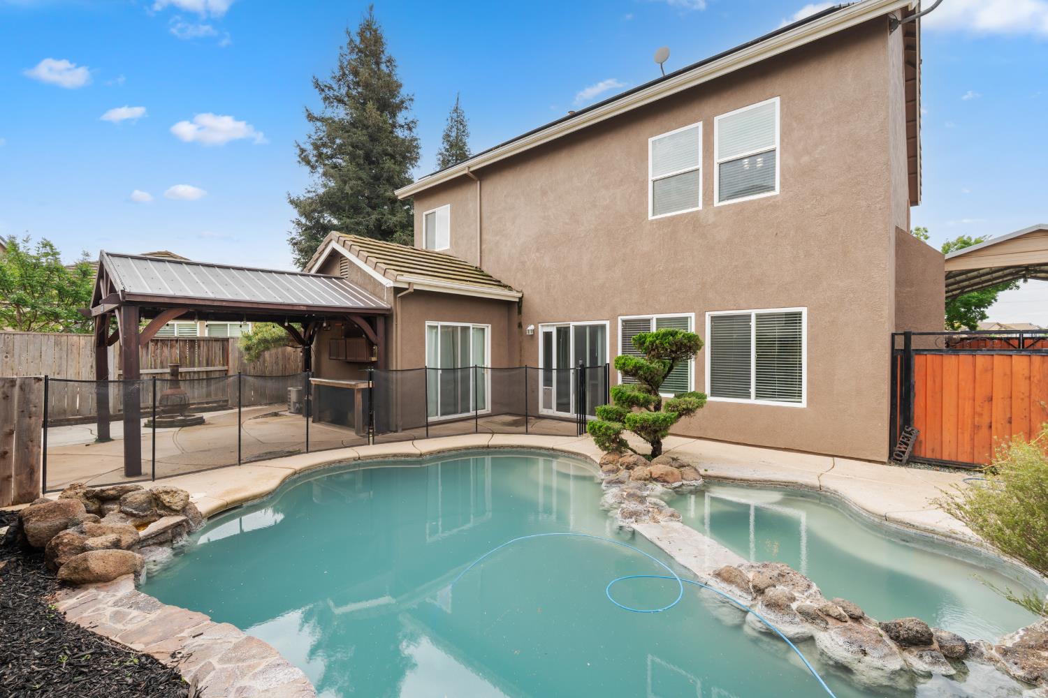 5310 Homewood Way, Riverbank, CA 95367