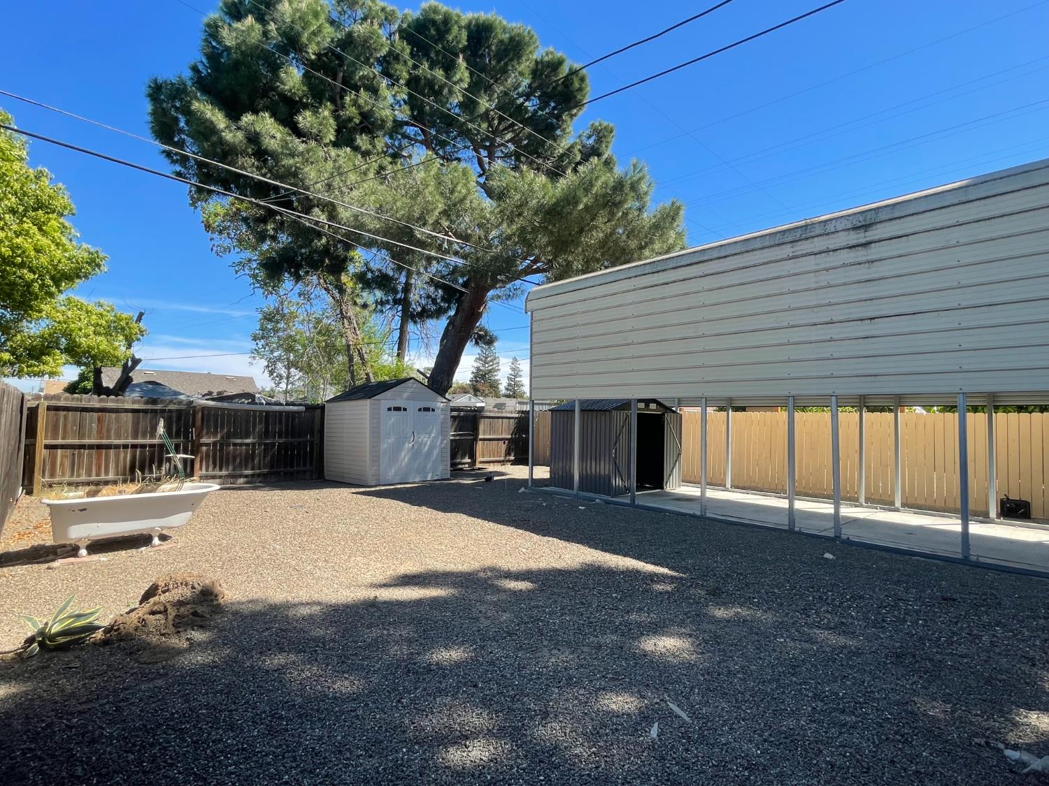 316 Poplar Ave, Manteca, CA 95336