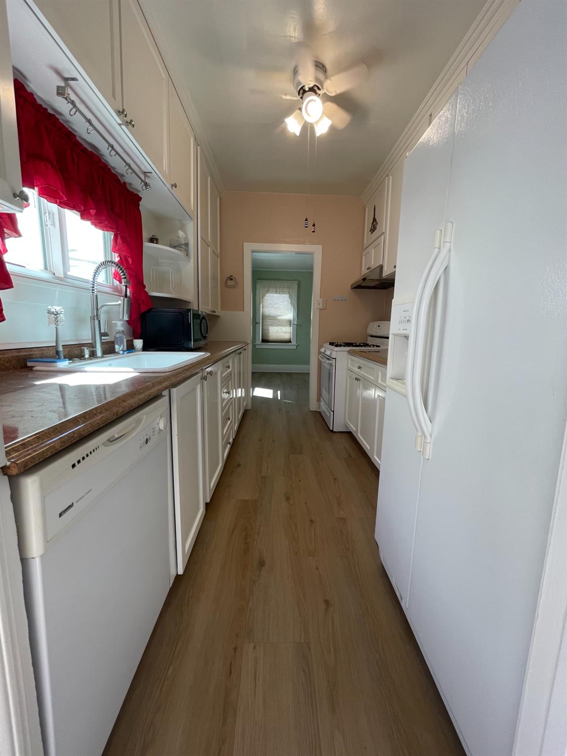 316 Poplar Ave, Manteca, CA 95336