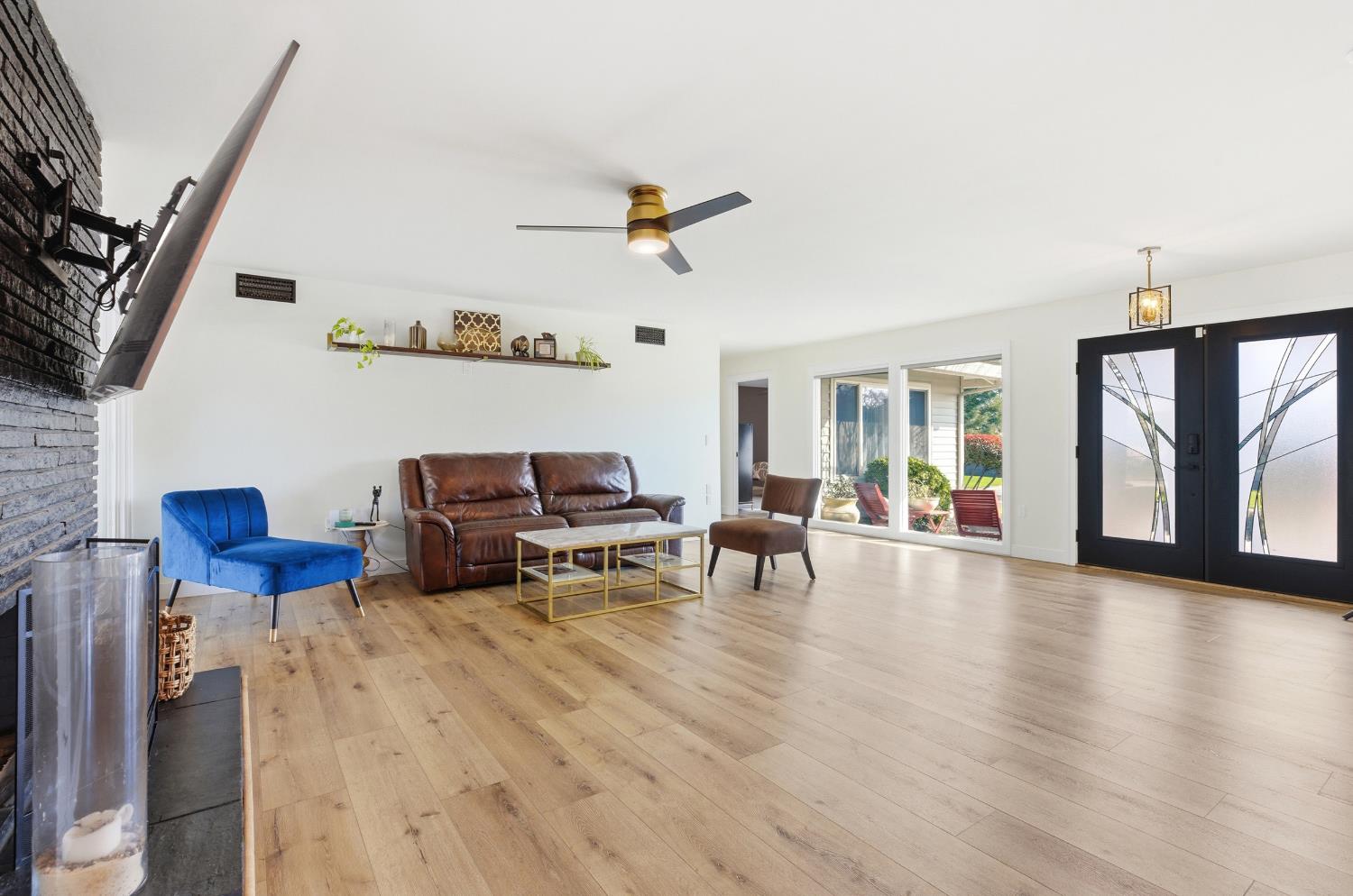 16227 Spring Creek Dr, Ripon, CA 95366