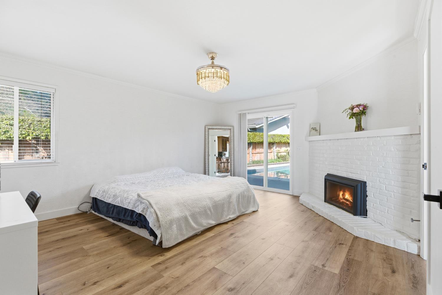 16227 Spring Creek Dr, Ripon, CA 95366