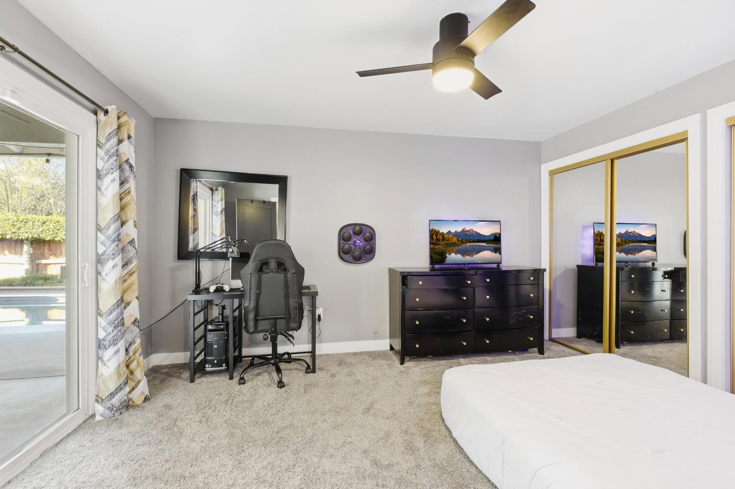 16227 Spring Creek Dr, Ripon, CA 95366