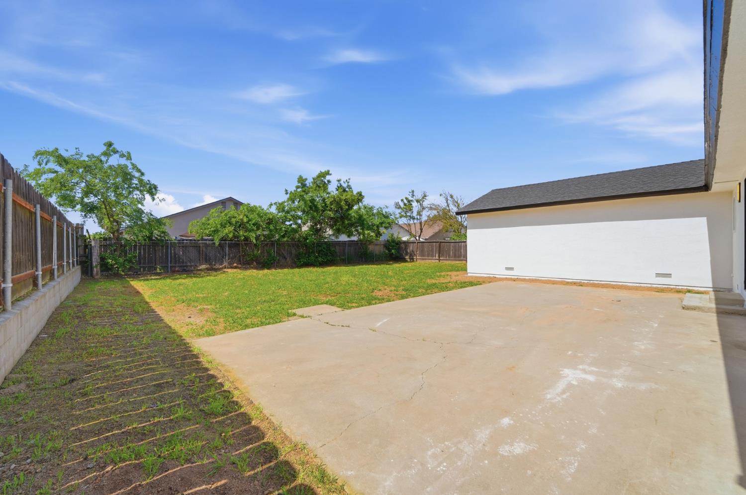 6237 Claus, Riverbank, CA 95367