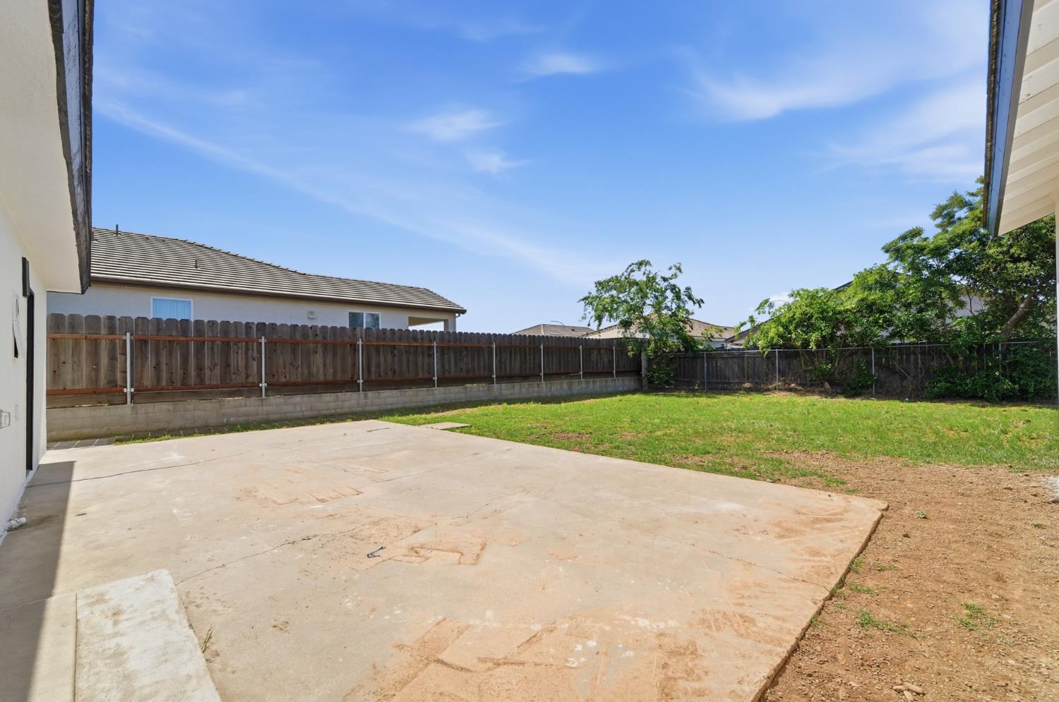 6237 Claus, Riverbank, CA 95367