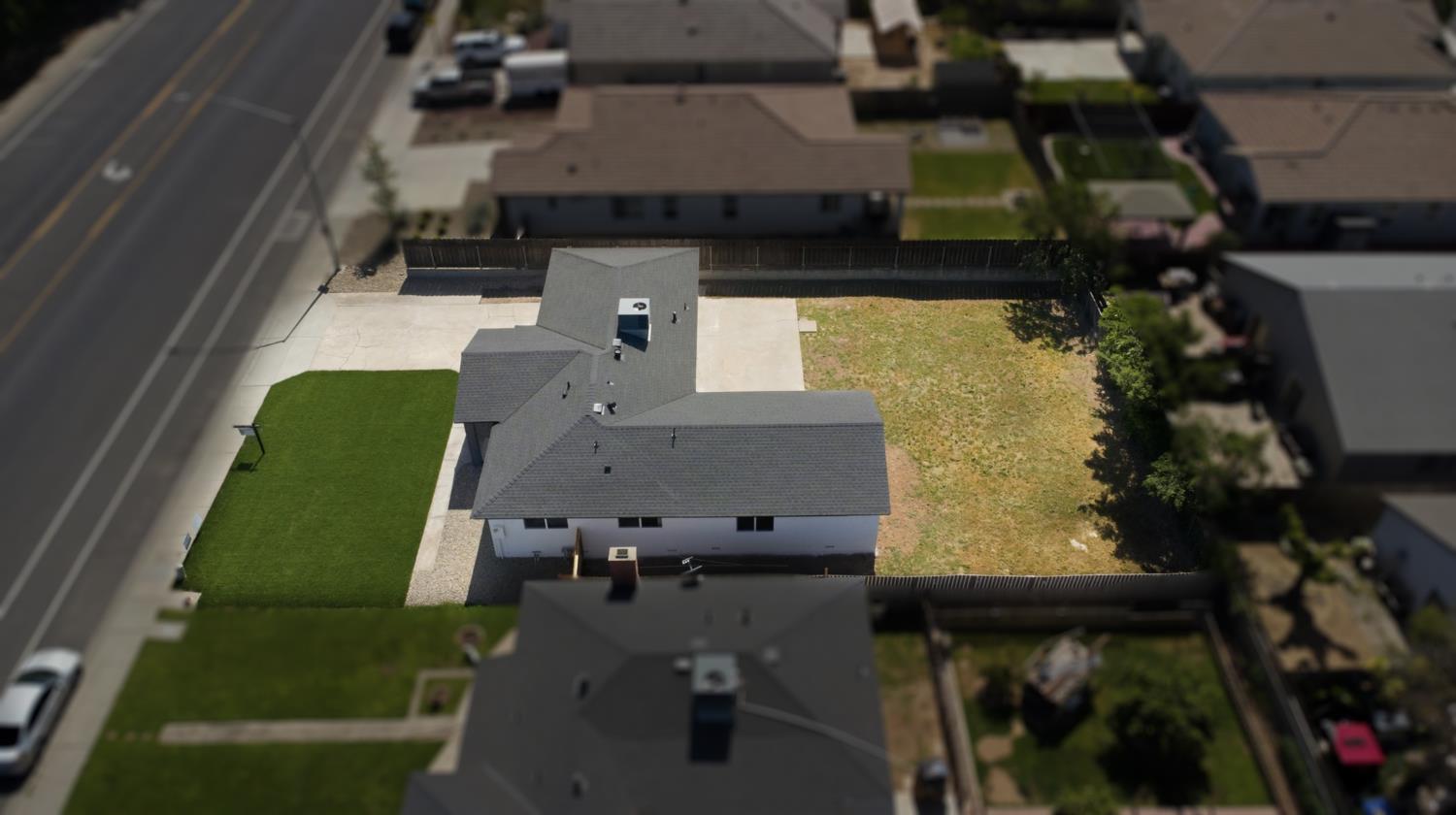 6237 Claus, Riverbank, CA 95367