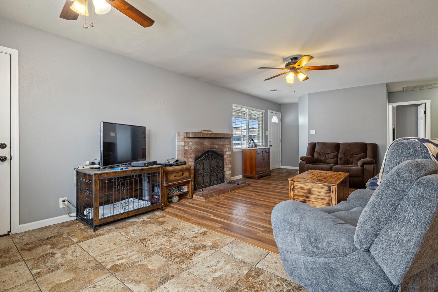 224 El Capitan Ave, Manteca, CA 95337