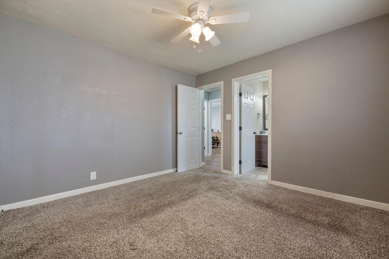 224 El Capitan Ave, Manteca, CA 95337