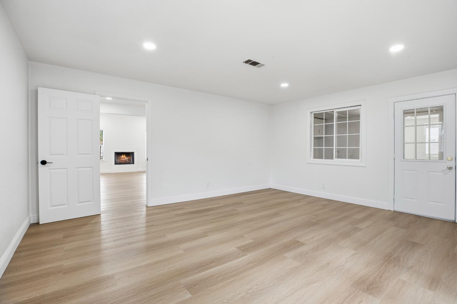 3020 Trudi Way, Modesto, CA 95354