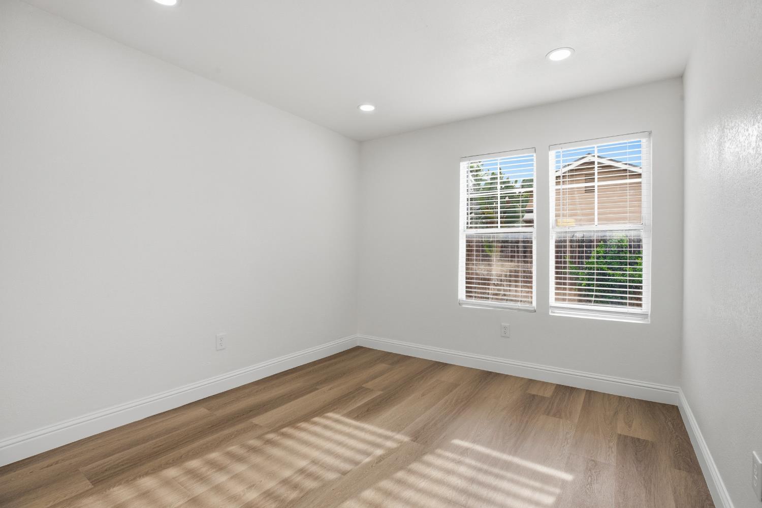 3020 Trudi Way, Modesto, CA 95354