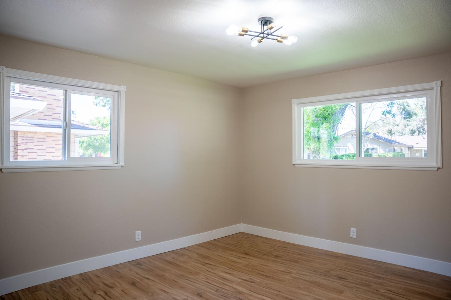 1314 Glenwood Dr, Modesto, CA 95350