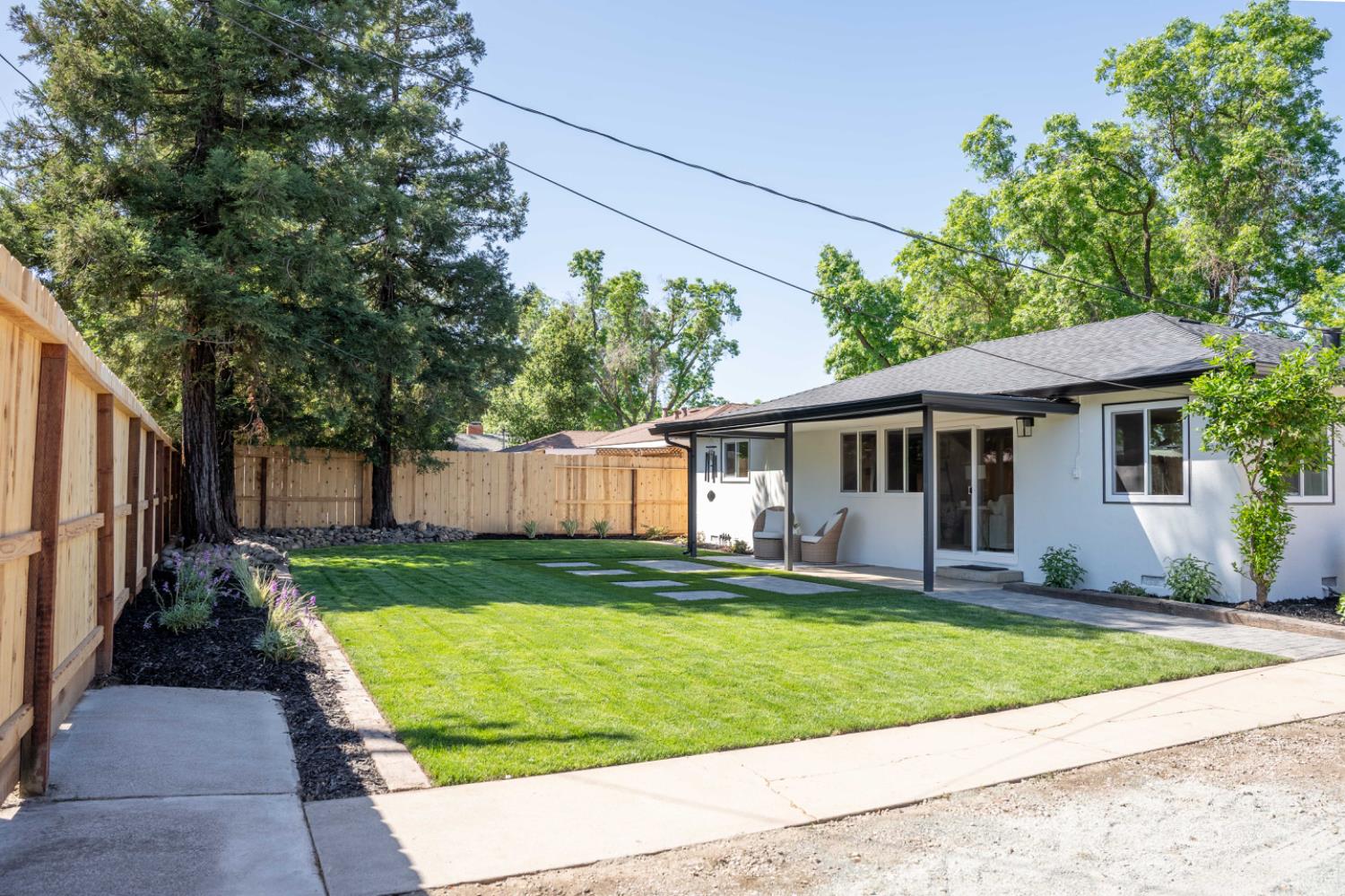 1314 Glenwood Dr, Modesto, CA 95350