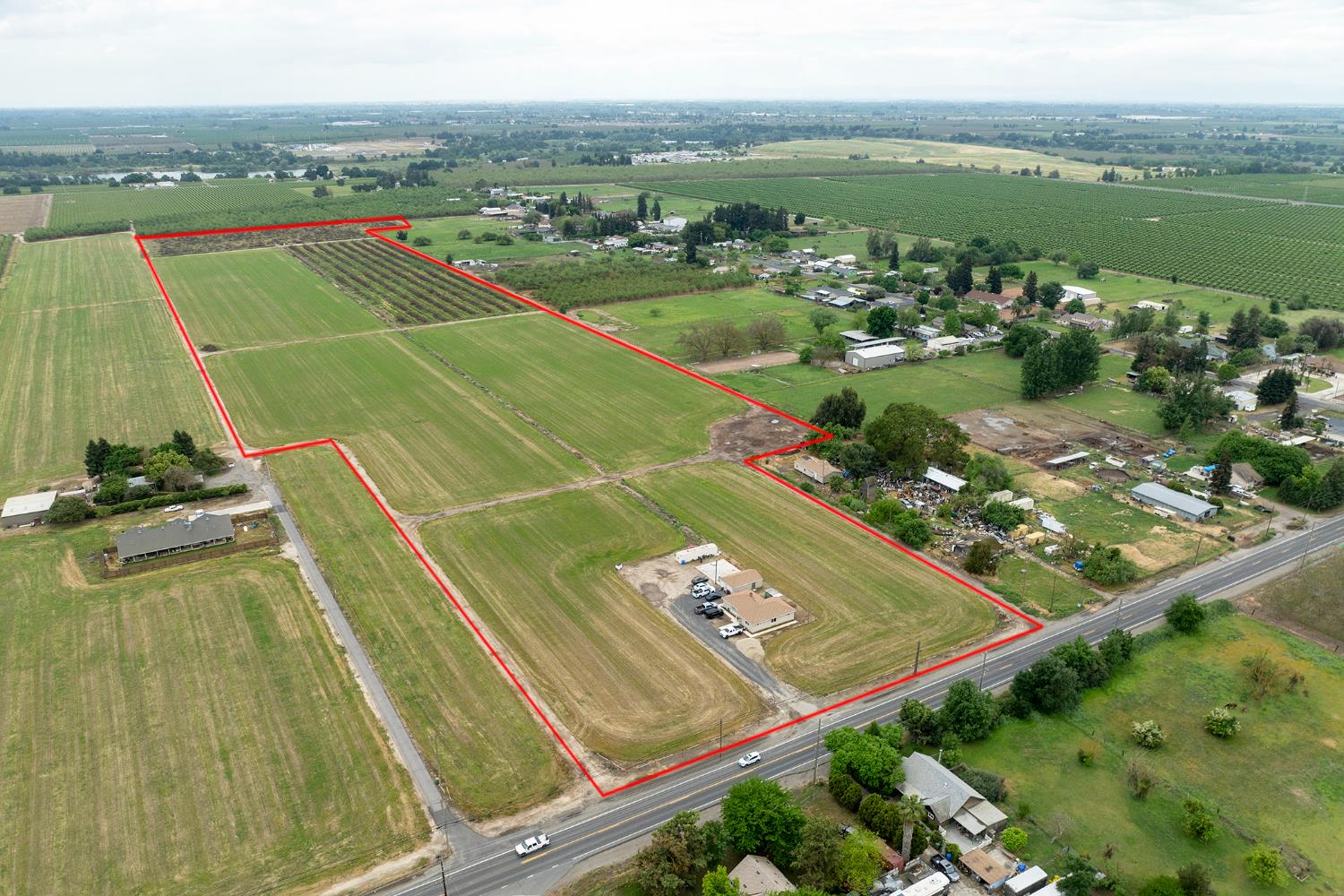 8712 Yosemite Blvd, Modesto, CA 95357