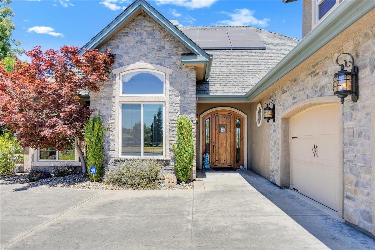 2491 Oak Creek Dr, Copperopolis, CA 95228