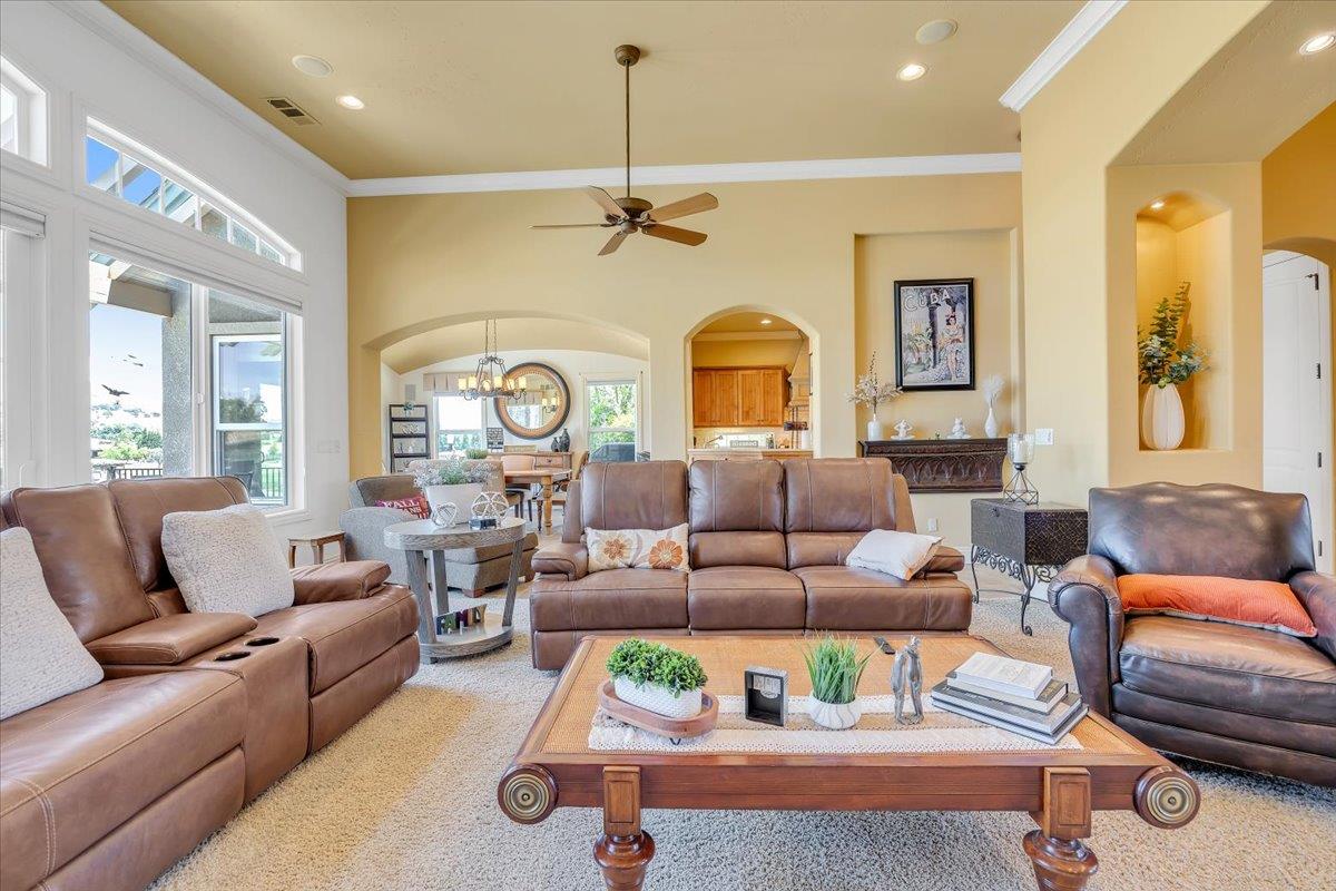 2491 Oak Creek Dr, Copperopolis, CA 95228