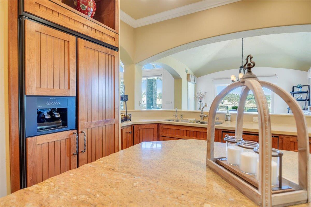 2491 Oak Creek Dr, Copperopolis, CA 95228