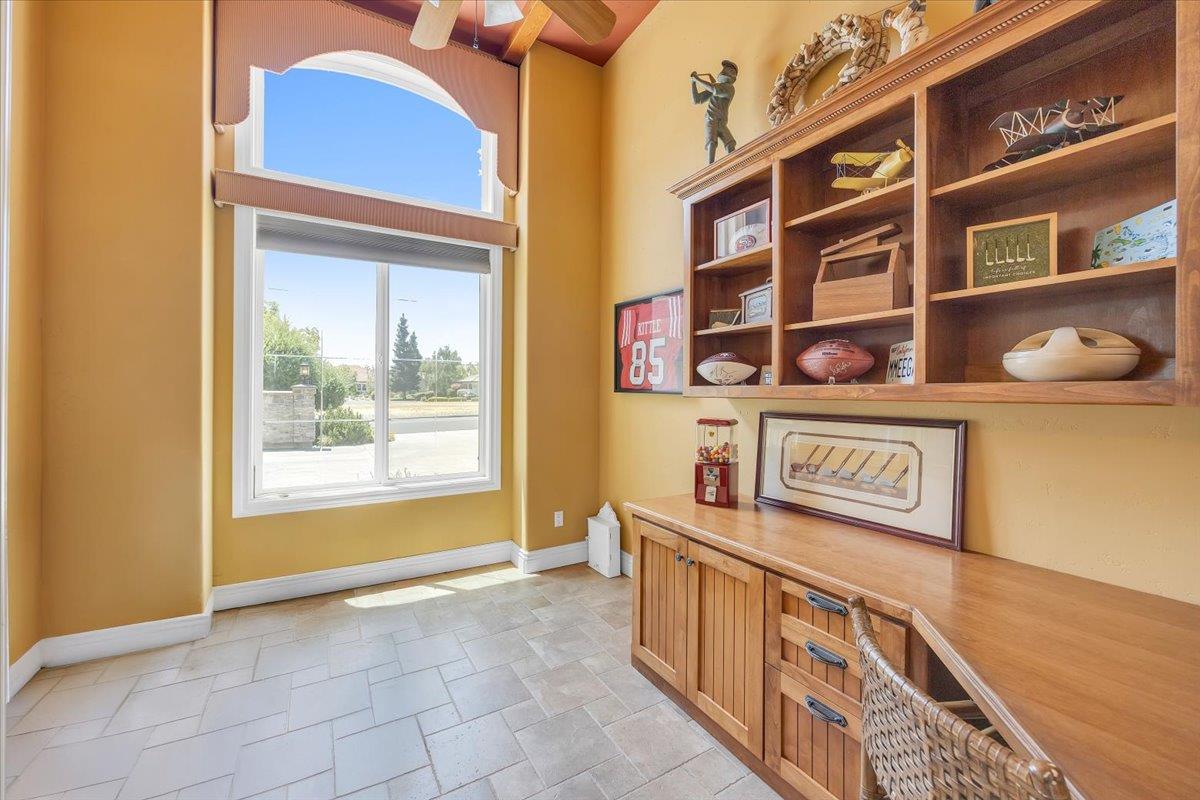 2491 Oak Creek Dr, Copperopolis, CA 95228