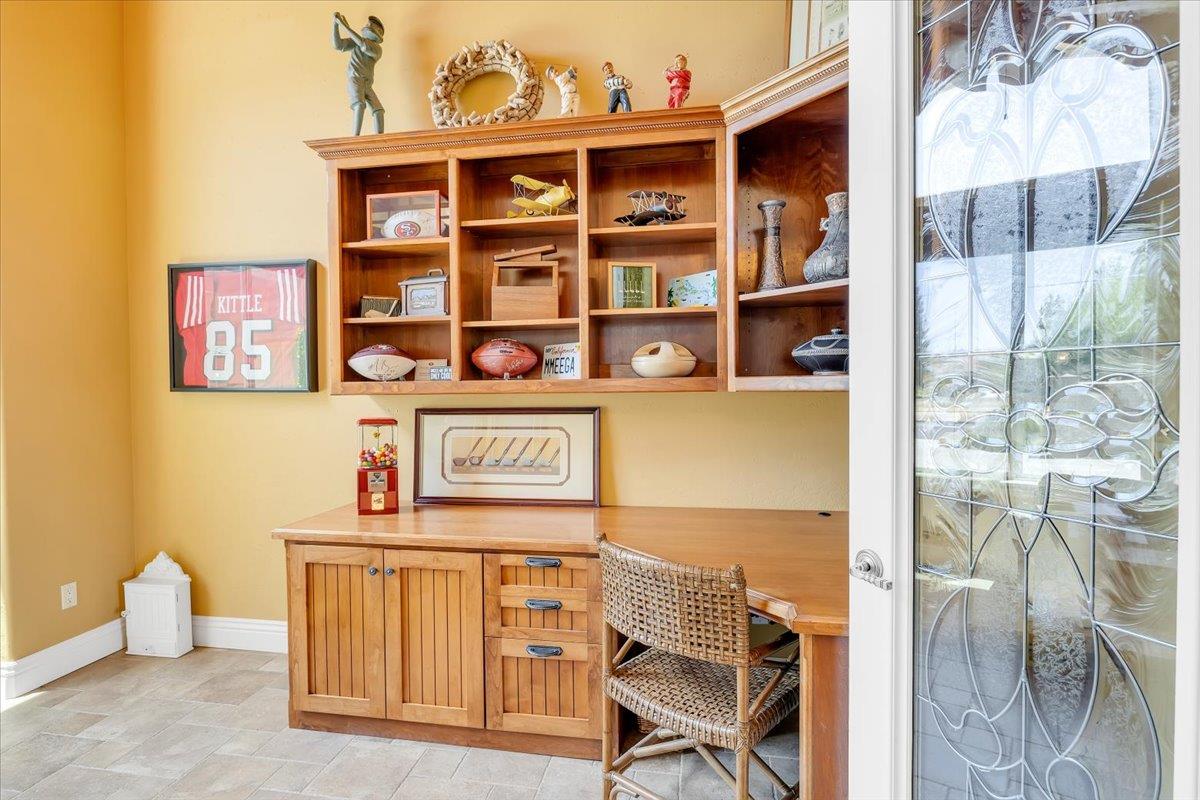 2491 Oak Creek Dr, Copperopolis, CA 95228