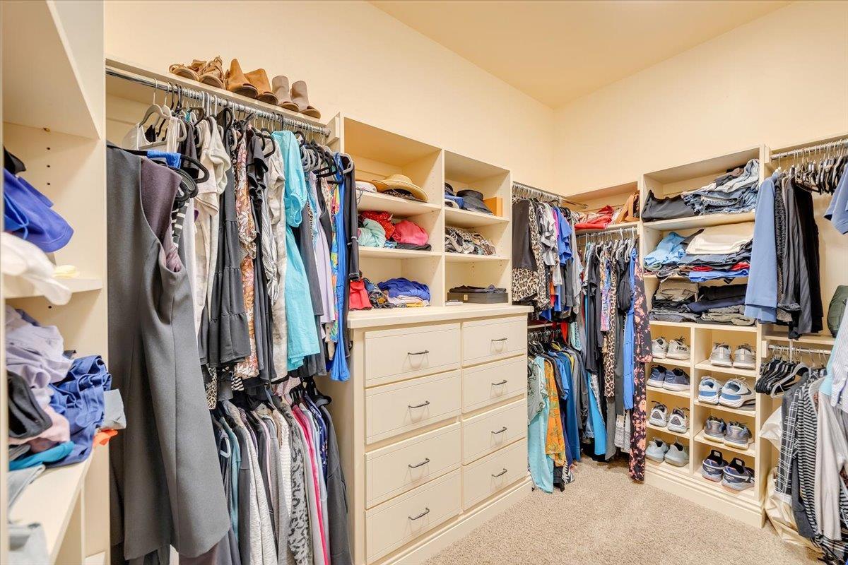 2491 Oak Creek Dr, Copperopolis, CA 95228