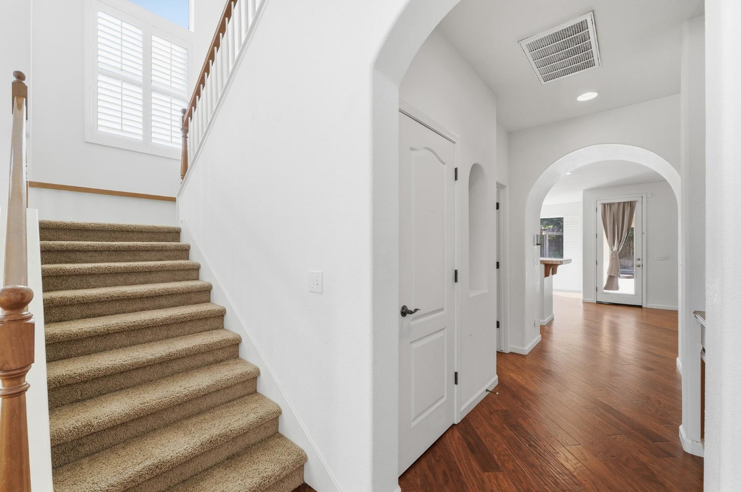 3326 S Rose Brook Dr, Riverbank, CA 95367