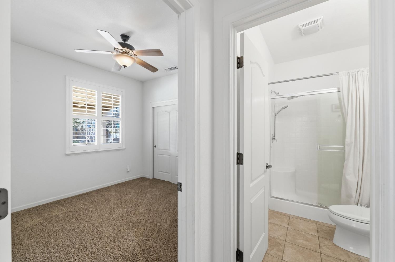 3326 S Rose Brook Dr, Riverbank, CA 95367