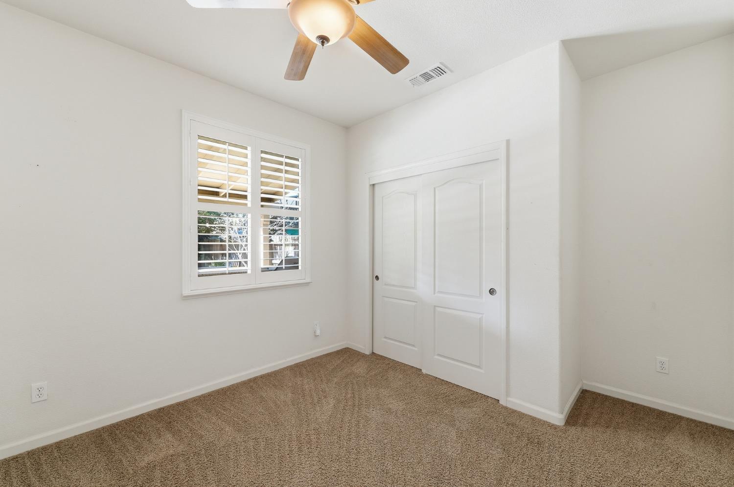 3326 S Rose Brook Dr, Riverbank, CA 95367