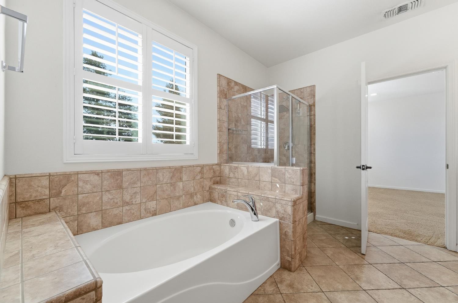 3326 S Rose Brook Dr, Riverbank, CA 95367