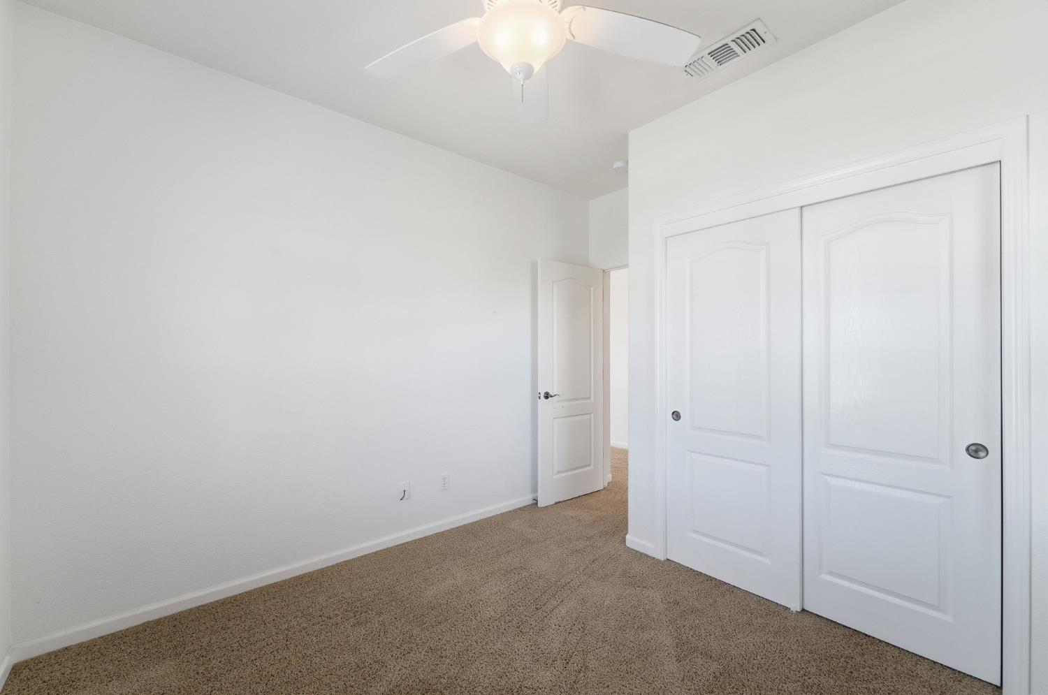 3326 S Rose Brook Dr, Riverbank, CA 95367