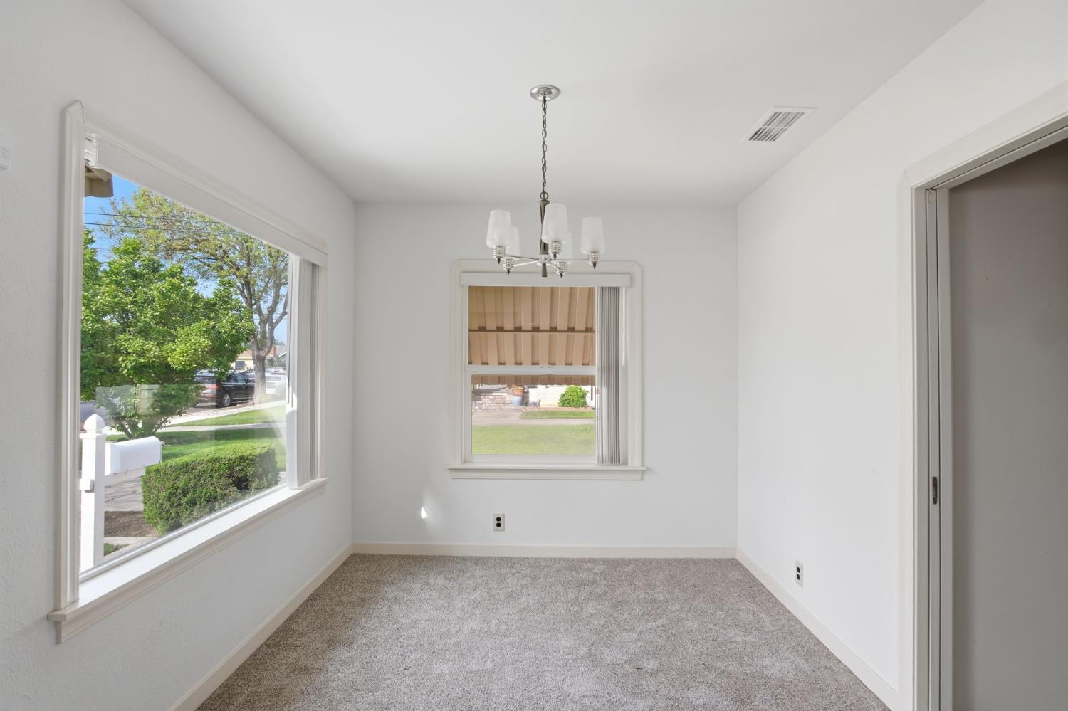 781 Park St, Turlock, CA 95380