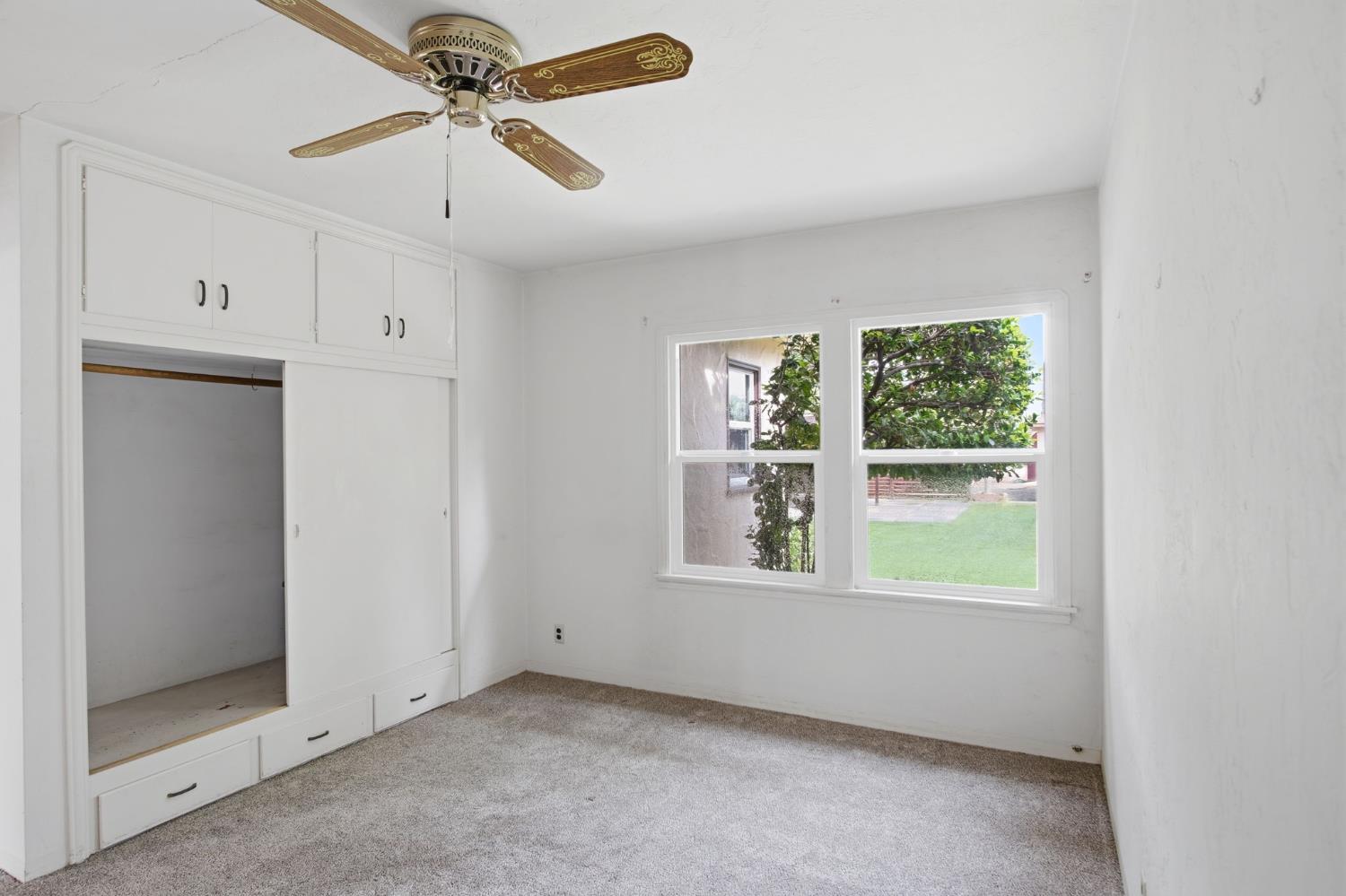 781 Park St, Turlock, CA 95380