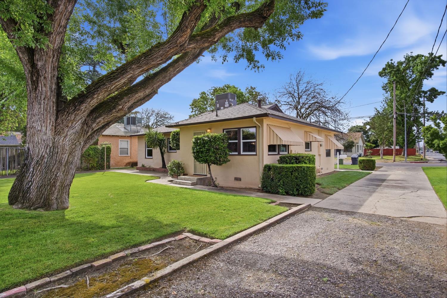 781 Park St, Turlock, CA 95380