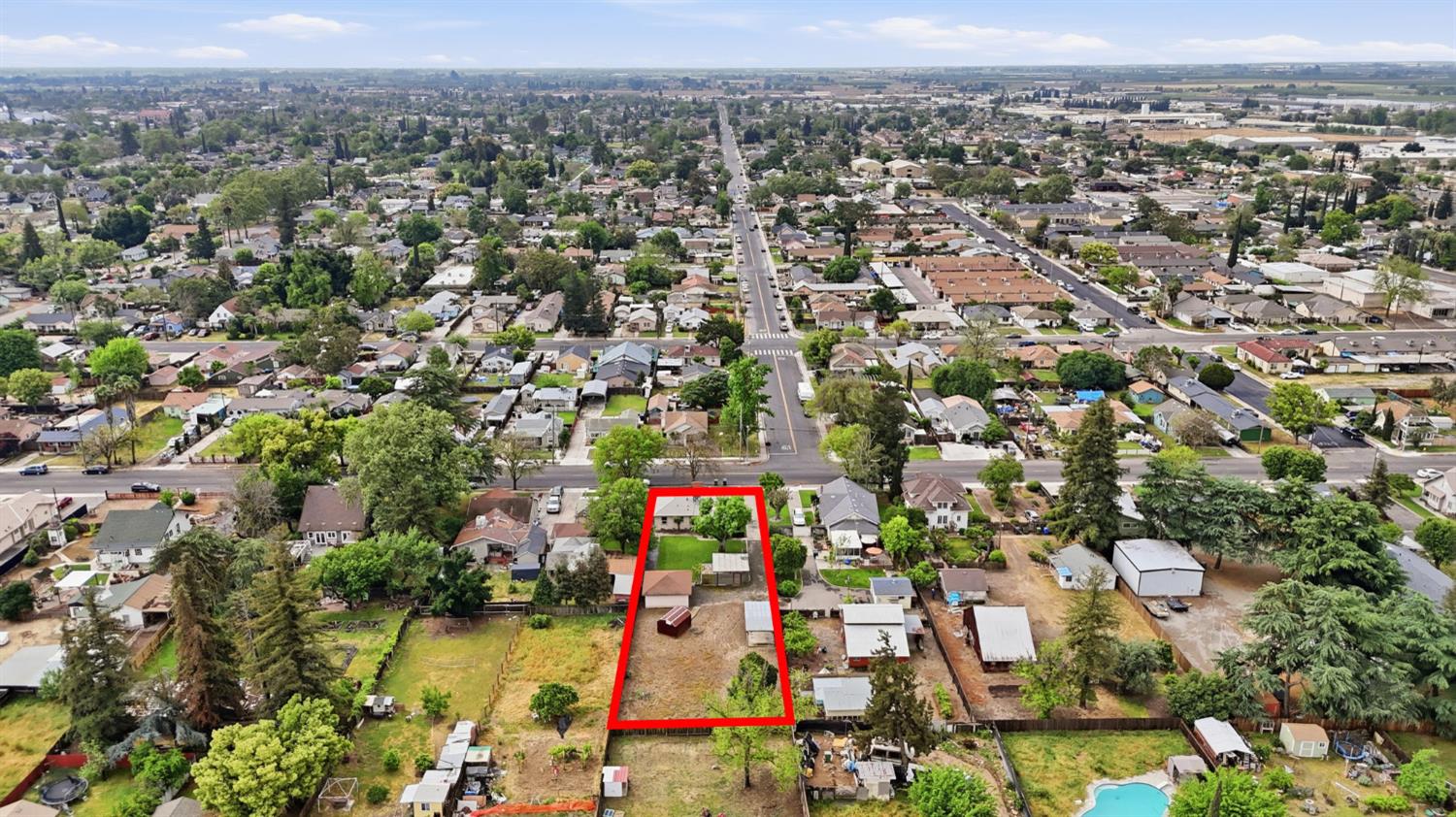 781 Park St, Turlock, CA 95380