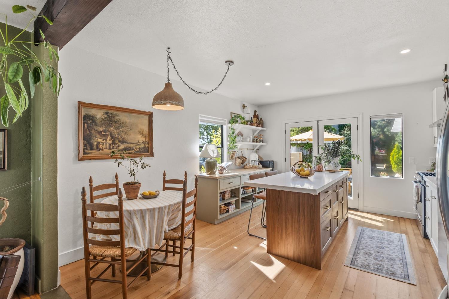 1910 East Ave, Turlock, CA 95380