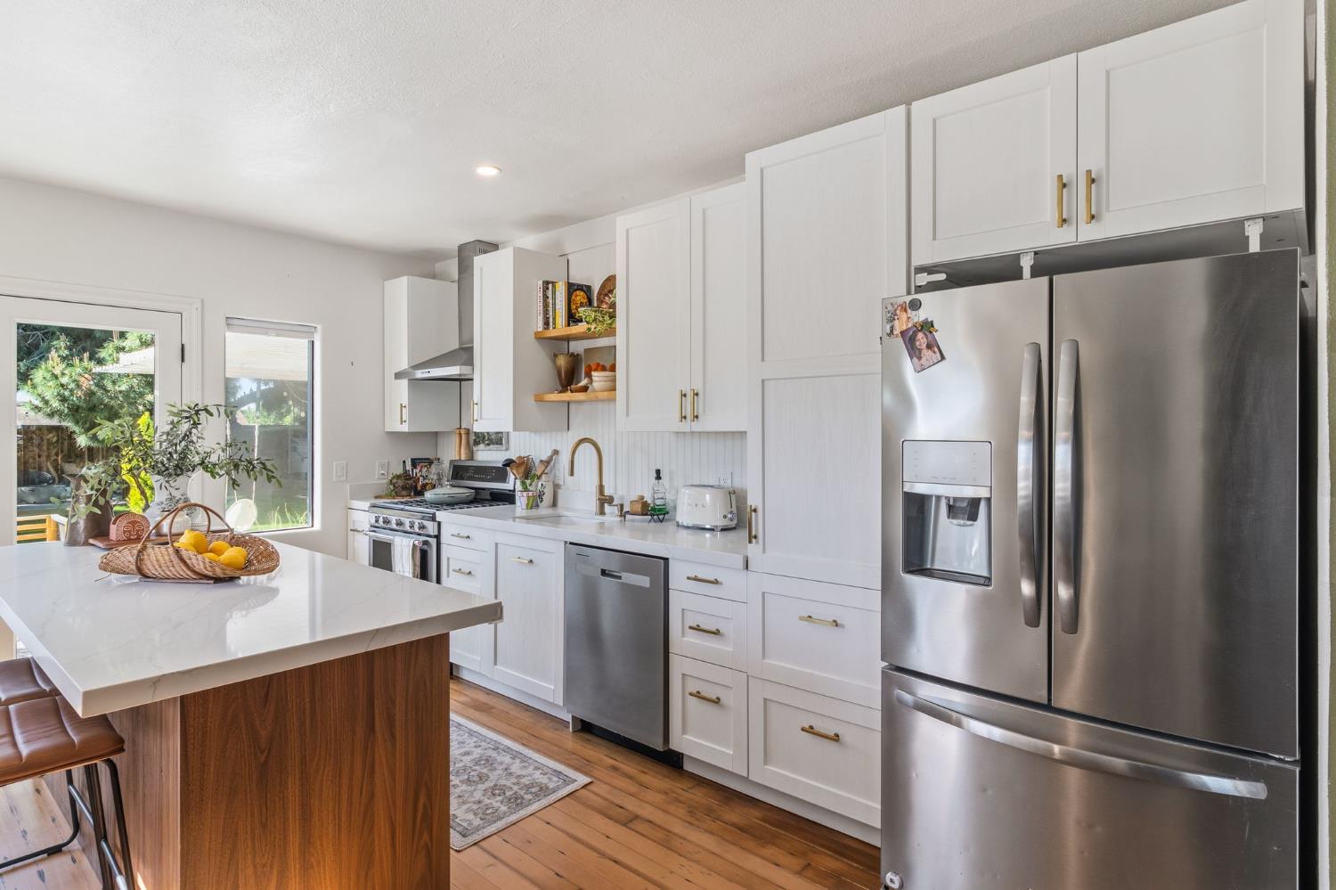 1910 East Ave, Turlock, CA 95380