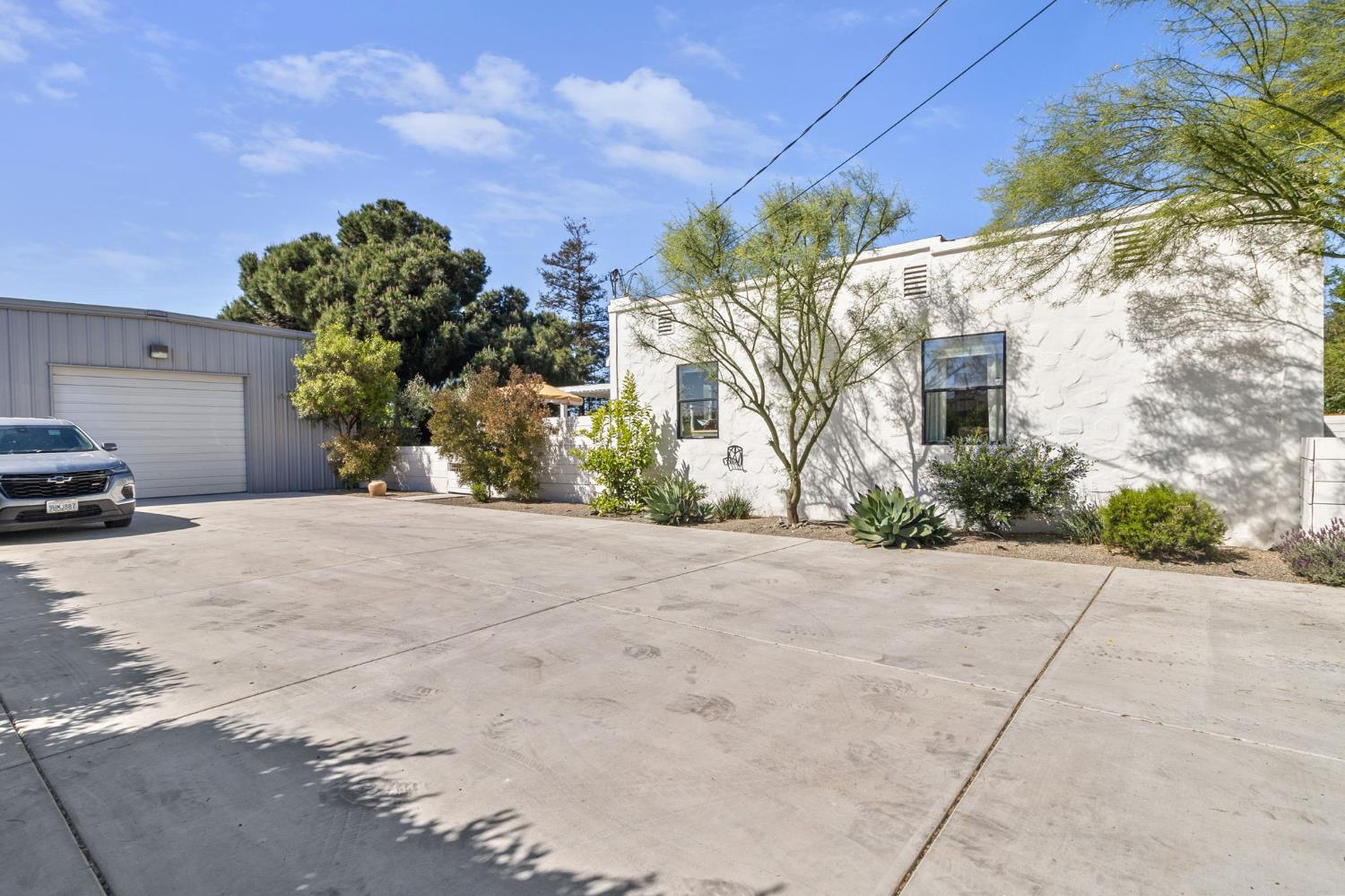 1910 East Ave, Turlock, CA 95380