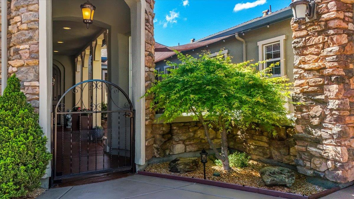 112 Glen View Ct, Copperopolis, CA 95228