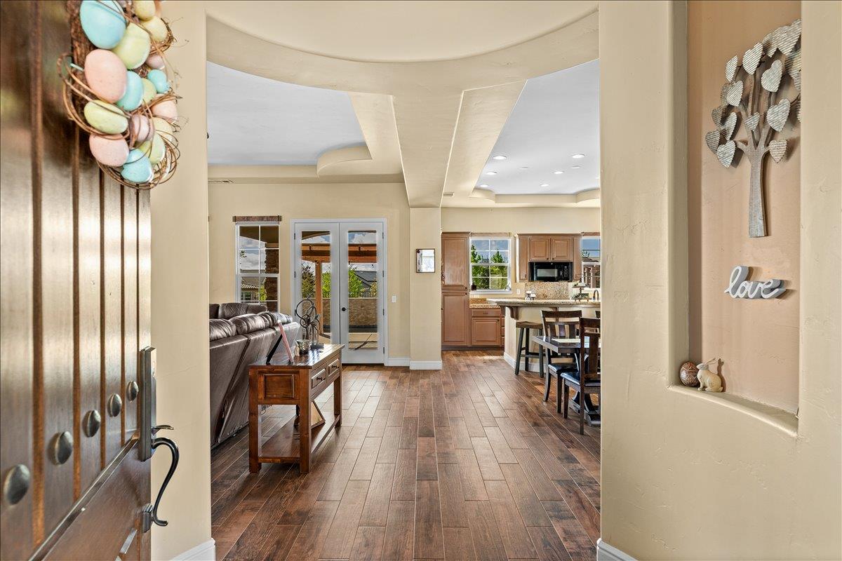 112 Glen View Ct, Copperopolis, CA 95228