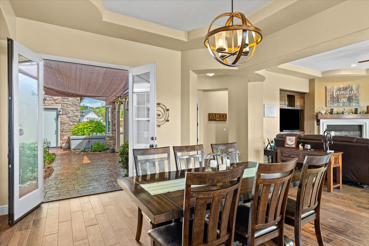 112 Glen View Ct, Copperopolis, CA 95228